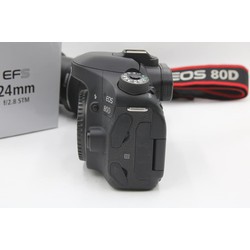 Máy ảnh Canon 80D kèm ống kính 18-135 STM