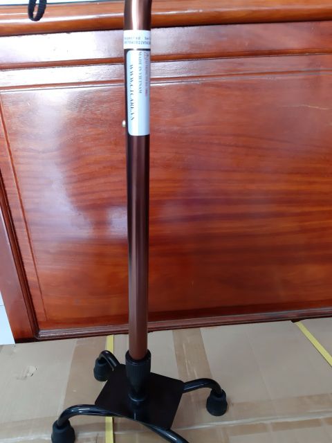 Gậy chống người già nhôm cao cấp