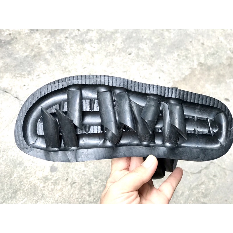 DÉP CAO SU 3 QUAI CHÉO NAM