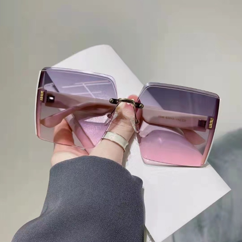 Kính Mát Thời Trang Không Viền Tròng Vuông To 2022