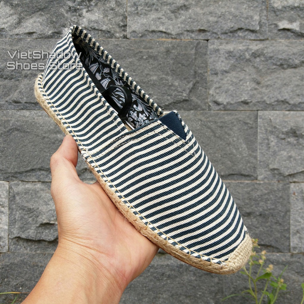 Slip on nam - Giày lười vải nam đế cói - Vải bố sọc trắng/xanh navy - Mã SP 8003-sọc.xanh | BigBuy360 - bigbuy360.vn