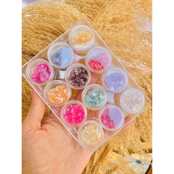 Phụ kiện sỏi trang trí móng