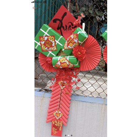 Mẹt bánh trưng,bánh tét, hoa đào trang trí tết siêu đẹp