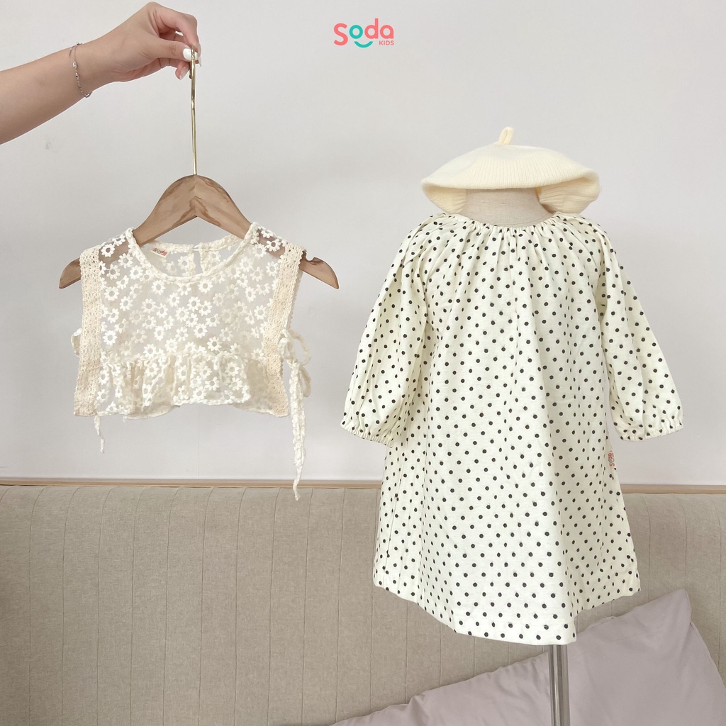 Váy chấm bi thiết kế cho bé SODA KIDS tặng kèm yếm ren