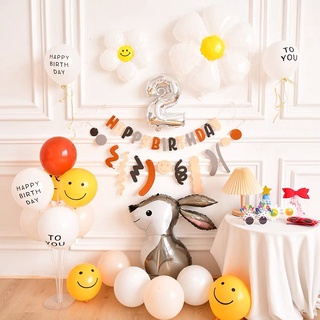 set trang trí sinh nhật bé thỏ