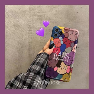 Ốp iphone gấu kaws