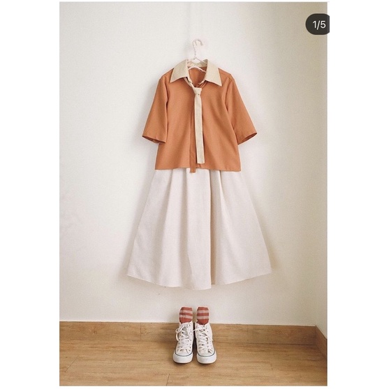 Áo sơ mi cam cà vạt