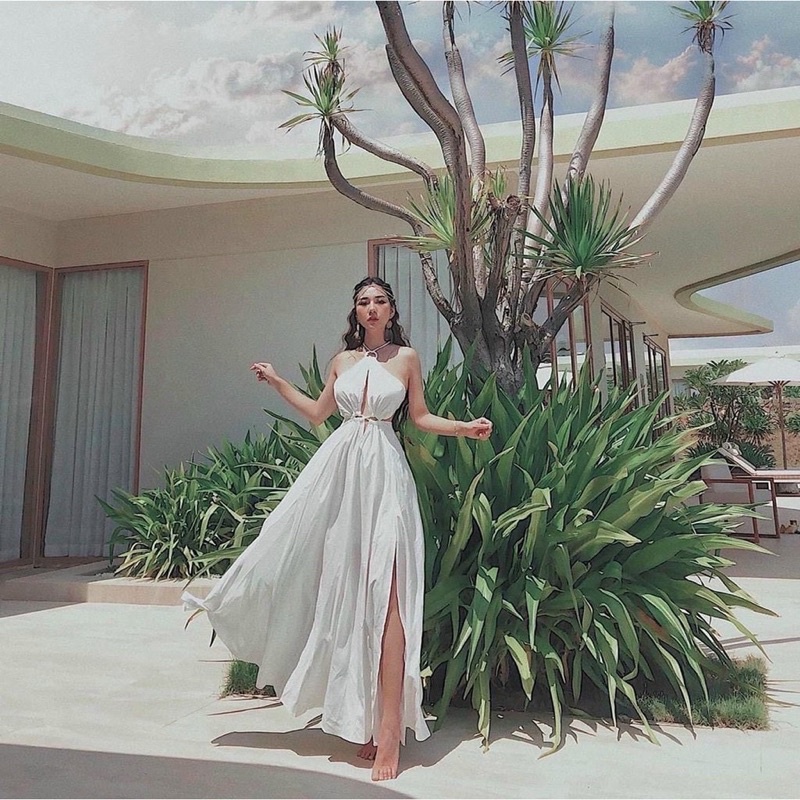 Maxi khoen xẻ đùi form xoè siêu xinh sống ảo cực chill sang chảnh