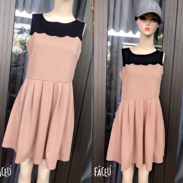 Đầm dáng xoè sát nách combo 7