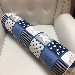 Gối ôm trẻ em cotton lụa