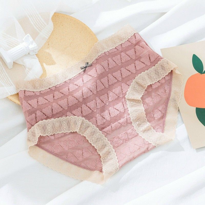 Quần Lót Cotton Thông Hơi Quả Trám Viền Ren mã 258