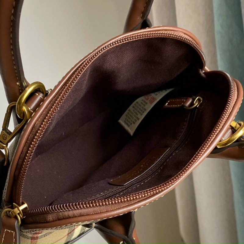 Túi Bbr mẫu hến