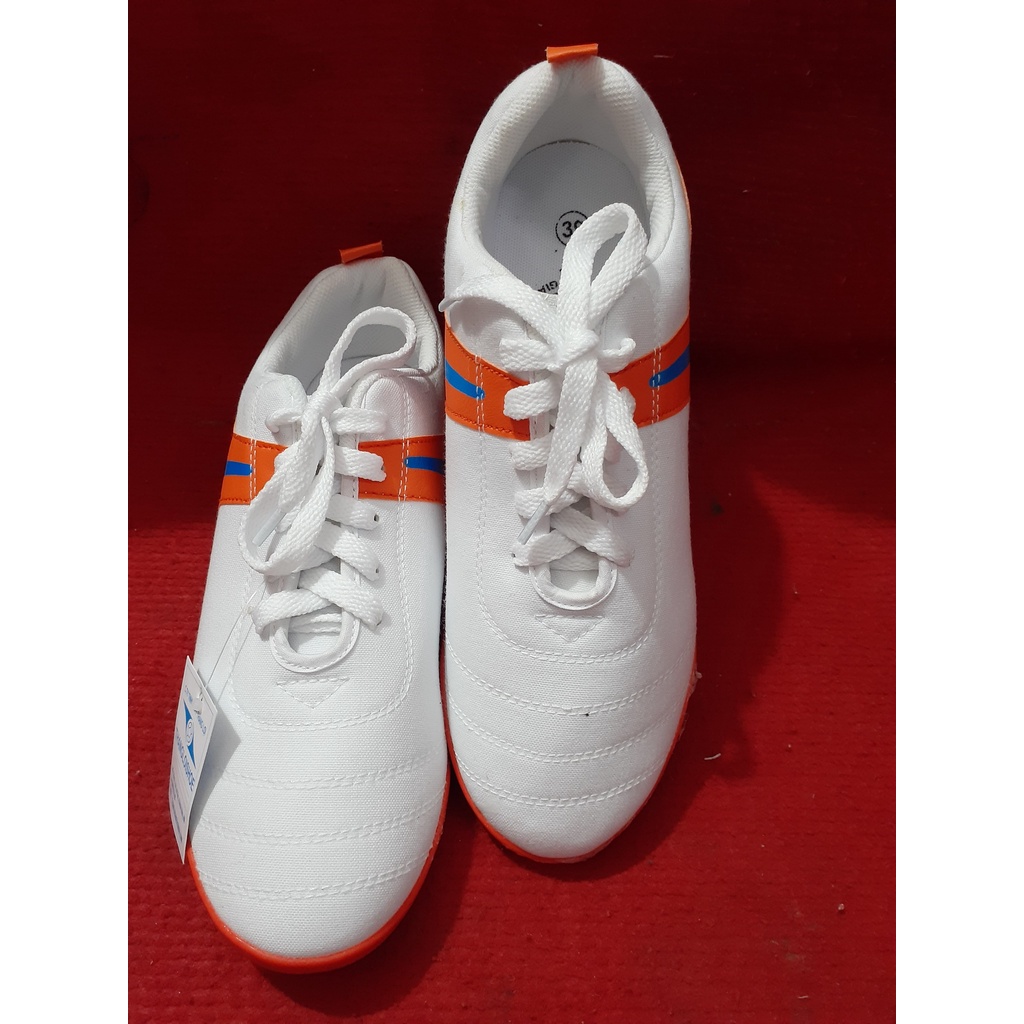 Giày bóng đá THANGLOISHOES ,giày vải vá da  cao cấp khâu full đế, bảng size trên ảnh