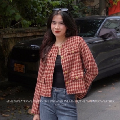 Có đệm vai - Áo khoác dạ tweed vintage cúc vàng, Áo khoác dạ tweed cổ tròn