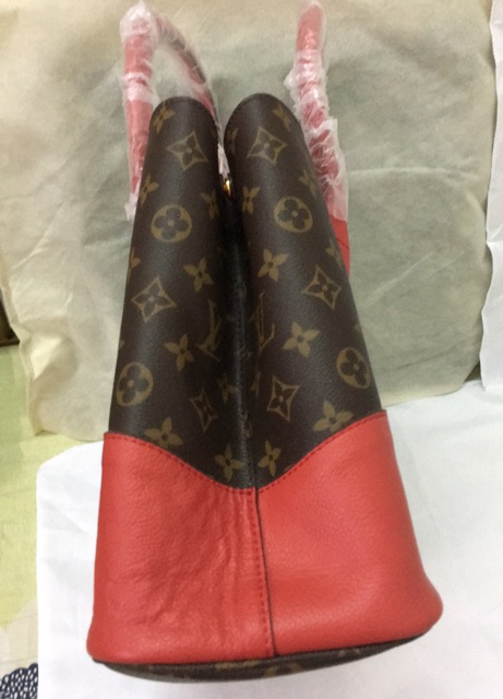 Túi công sở nữ hàng supper hiệu L.V