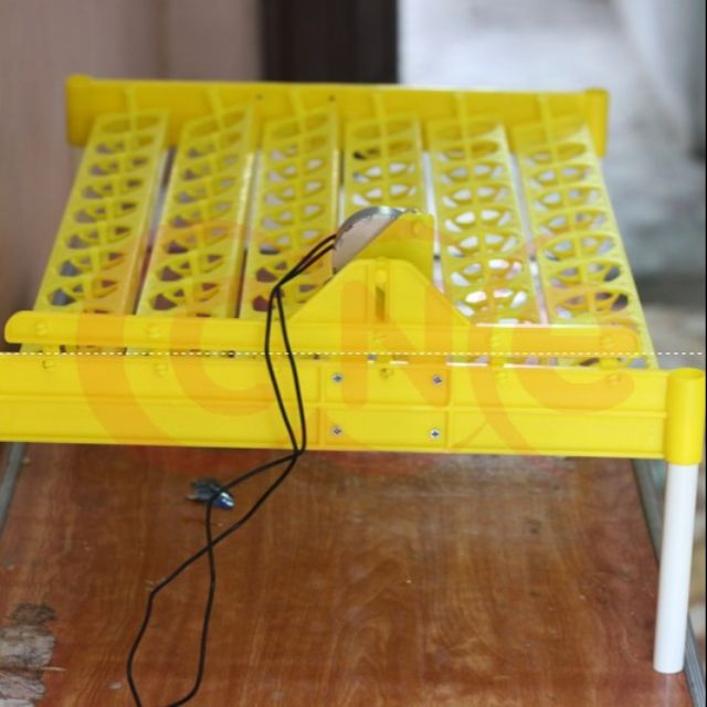 Khay đảo trứng CNE60