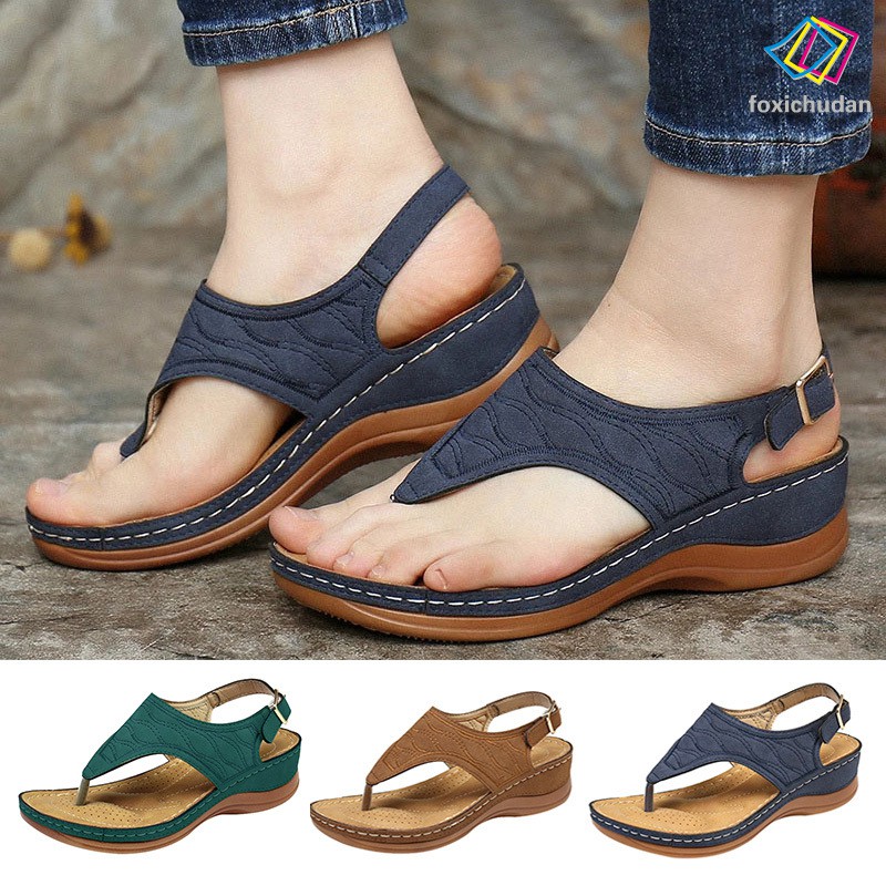 Giày Sandal Nữ Đi Biển Thêu Hoa Thời Trang