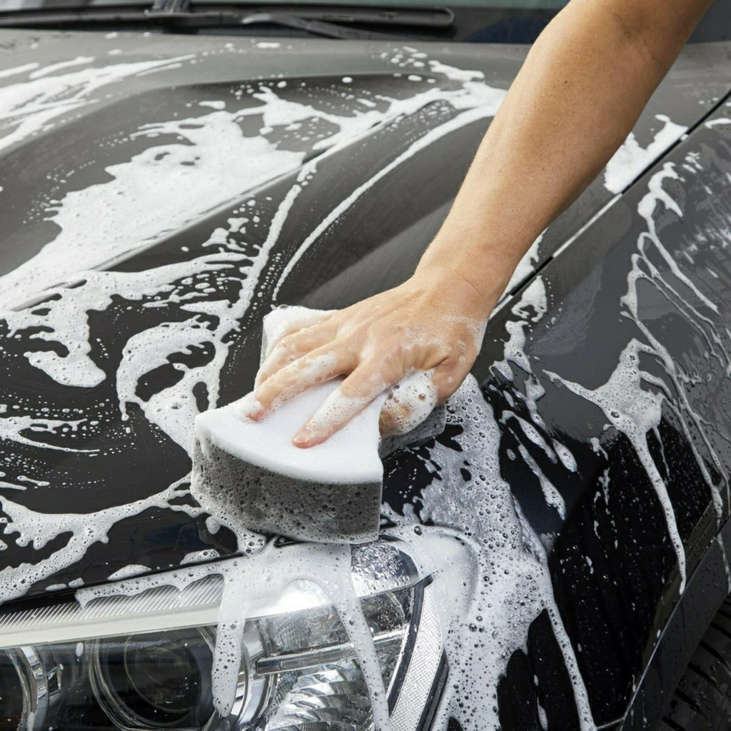 Nước rửa xe đậm đặc Sonax Gloss Shampoo 1000ml (Vàng)