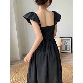 ĐẦM ĐEN CỔ V