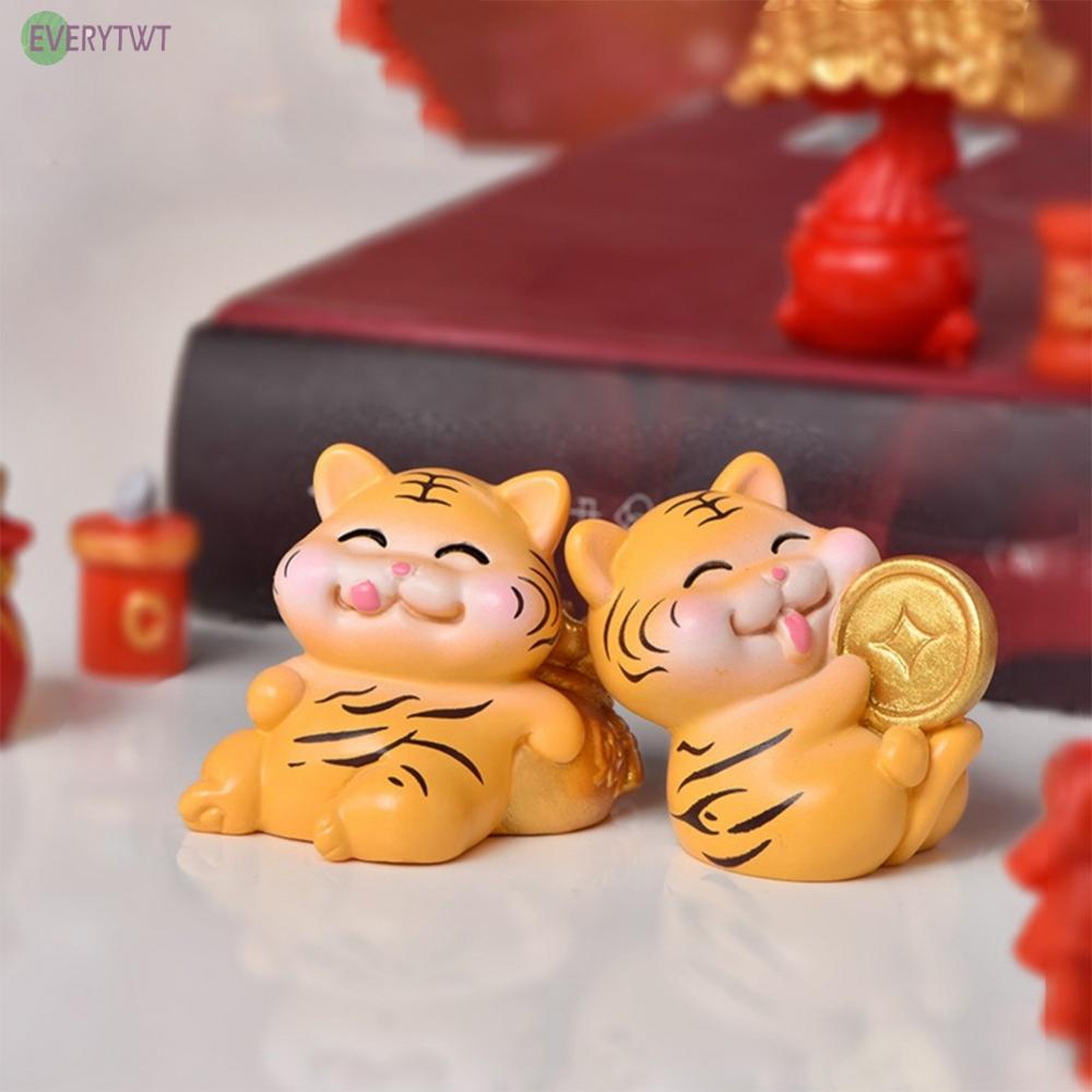 Mô hình con hổ may mắn 100% chất lượng cao dùng trang trí năm mới