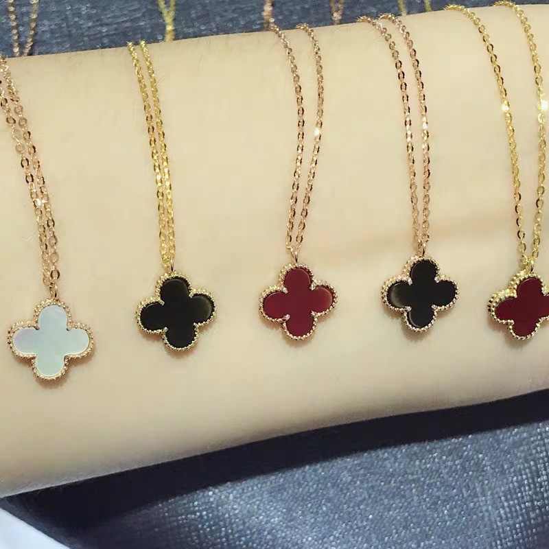 Dây Chuyền Mạ Vàng Hồng 18K Mặt Cỏ Bốn Lá Đính Đá Phong Cách Âu Mỹ Cổ Điển Cho Nữ