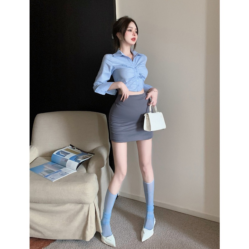 Áo Croptop Tay Dài Cổ Polo Thiết Kế Mới Dáng Ôm Thời Trang Trẻ Trung Cho Nữ