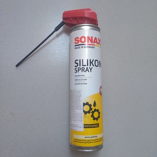 Chai xịt sillicone bôi trơn và chống dính bẩn hiệu sonax 348300, 400ml