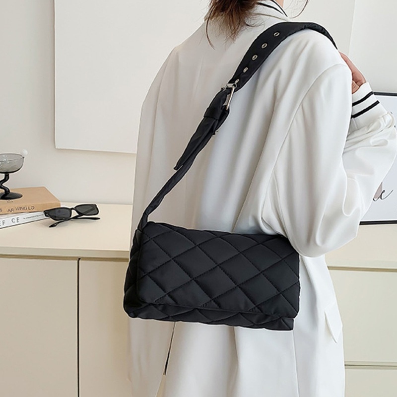 Túi Đeo Chéo Vai Bằng Nylon Thời Trang Sành Điệu Cho Nữ