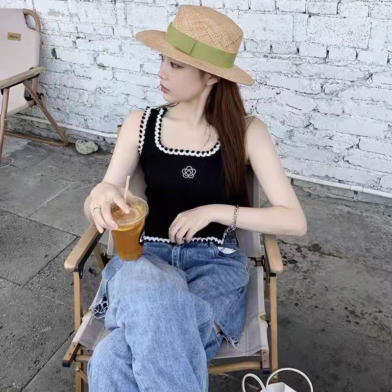 áo len sát nách dệt kim phối viền nổi bật (27089#)