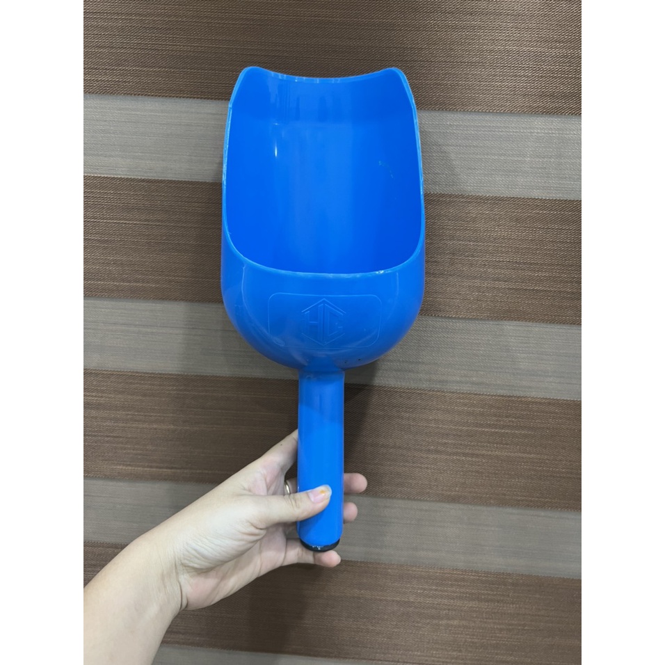 Khuôn nhựa đúc gạch xi măng, bê tông trồng cỏ dễ lắp ghép.