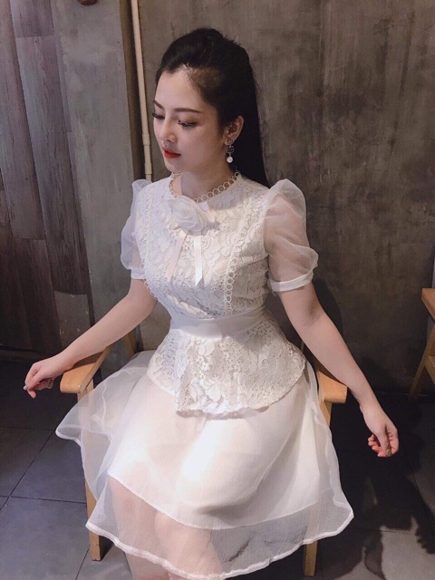 ĐẦM REN XOÈ CÔNG CHÚA HÀNG THIẾT KẾ