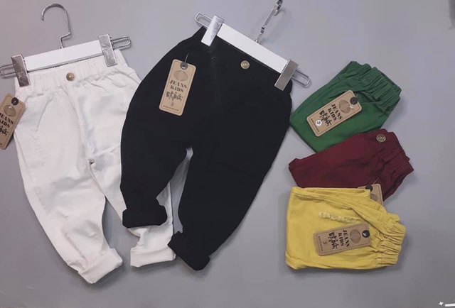 Quần kaki rách gối cho bé trai
