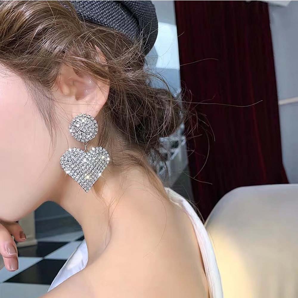 Khuyên tai trái tim đính đá thời trang cao cấp cho nữ