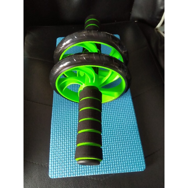 Dụng cụ tập cơ bụng, con lăn cơ bụng 2 bánh, máy tập cơ bụng tập gym ab tại nhà TẶNG thảm lót Chính Hãng Eros Store