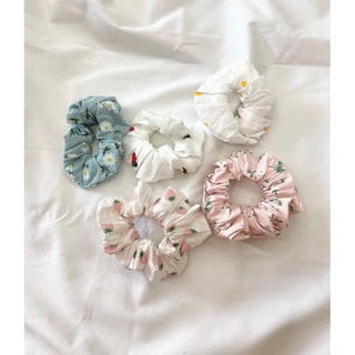 ( Ảnh Thật ) Cột Tóc Vải Scrunchies Hoa Cúc🌼srunchies Họa Tiết Cực Xinh