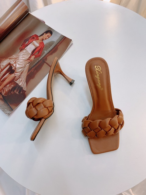 Guốc quai Tết gót nhọn 7cm