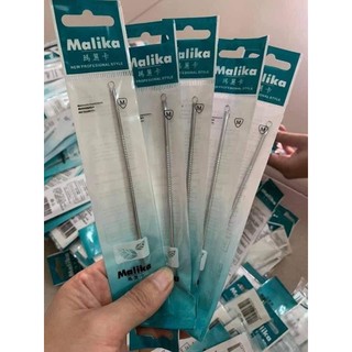 Que nặn mụn malika