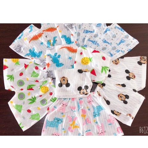 Combo túi 10 quần đùi cotton giấy cho bé mặc màu hè từ 0-15 tháng tuổi
