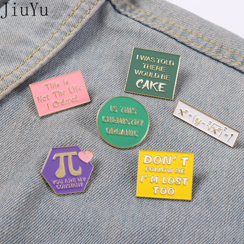Huy Hiệu Cài Áo Ba Lô In Câu Nói Công Thức Toán Học Tráng Men Cho Bạn Bè Bán Sỉ