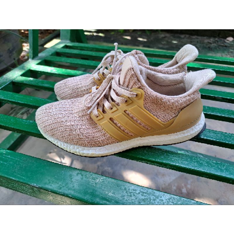 Pass giày ultra boost