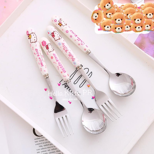 Muỗng nĩa inox cán sứ Hello Kitty