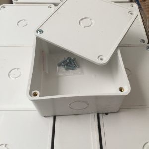 Hộp kĩ thuật điện lắp camera wifi Ren Đồng, hộp lắp camera chống nước 11*11*5 cm - loại sịn cho eviz, dahua,yoosee, imou