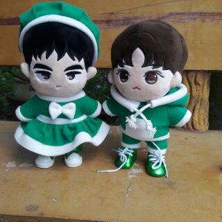 Váy noel cho doll 20 cm