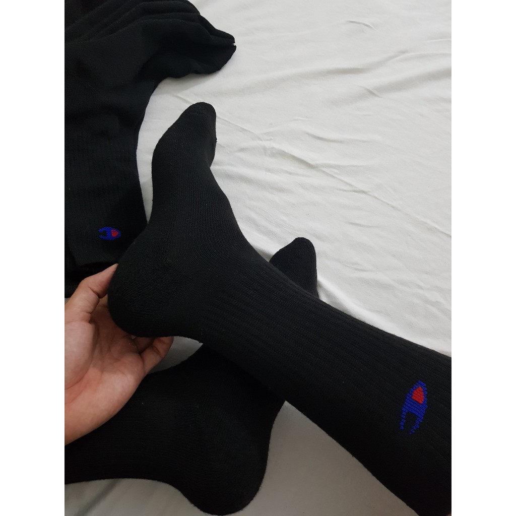 Tất thể thao cao cổ Champion đen - Free ship + Quà tặng Loved socks by TatsTats.vn