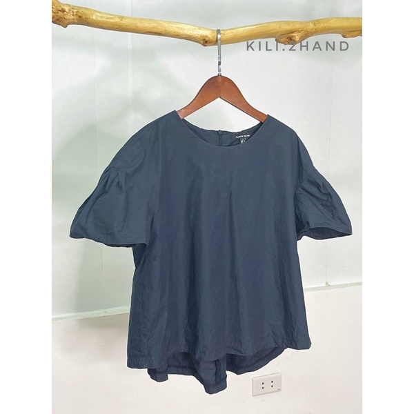 ÁO 2HAND KIỂU ĐỘ MỚI 99% Hiệu
