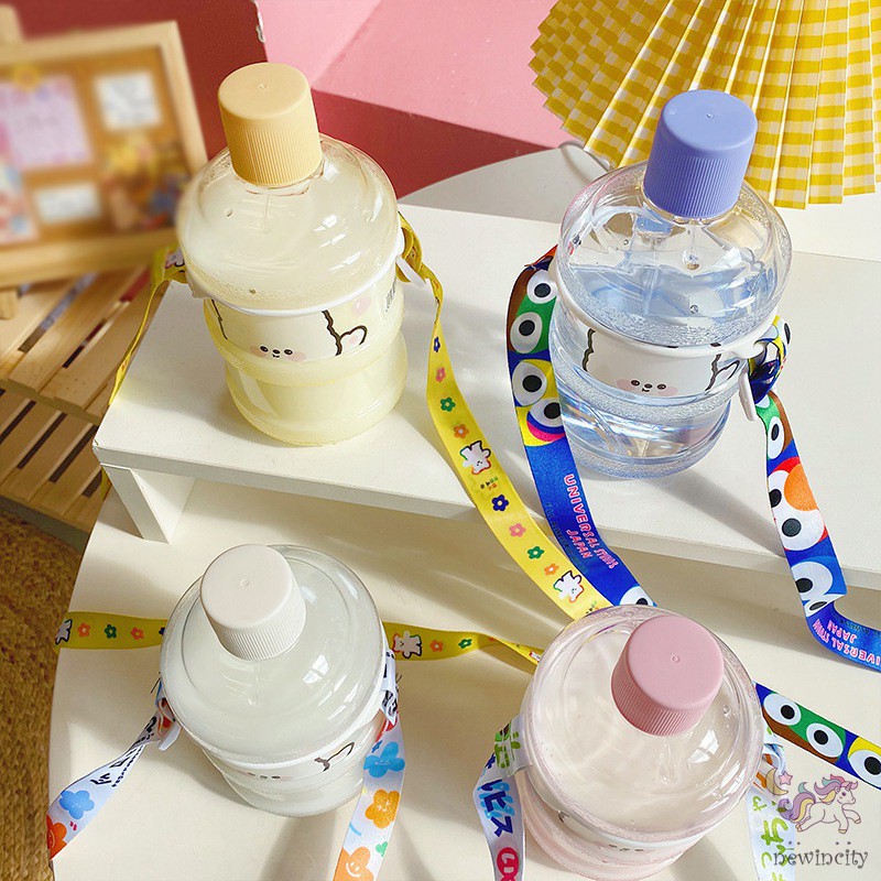 Bình Nước Nhựa Dung Tích Lớn Họa Tiết Hoạt Hình Kiểu Dáng Dễ Thương Cho Bé