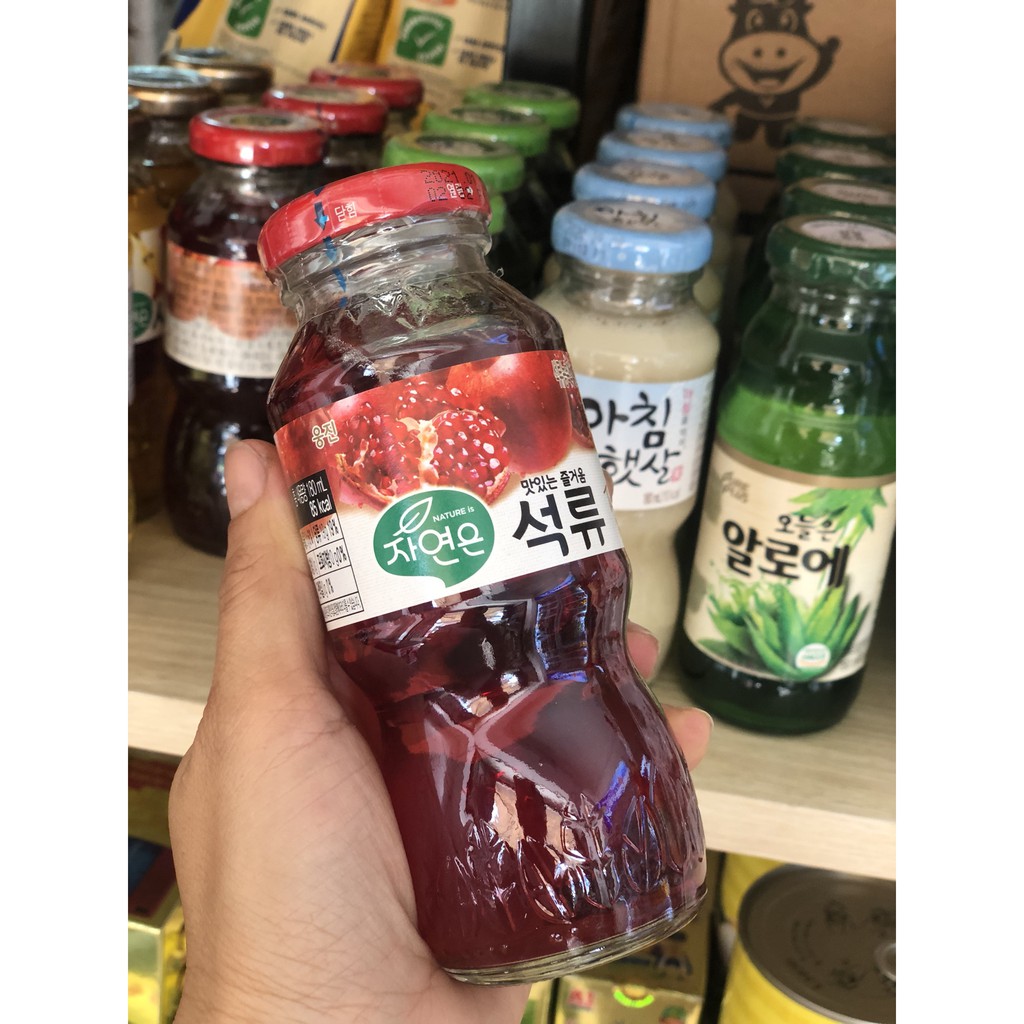 Nước ép trái cây Woongjin Hàn Quốc - Chai 180ml