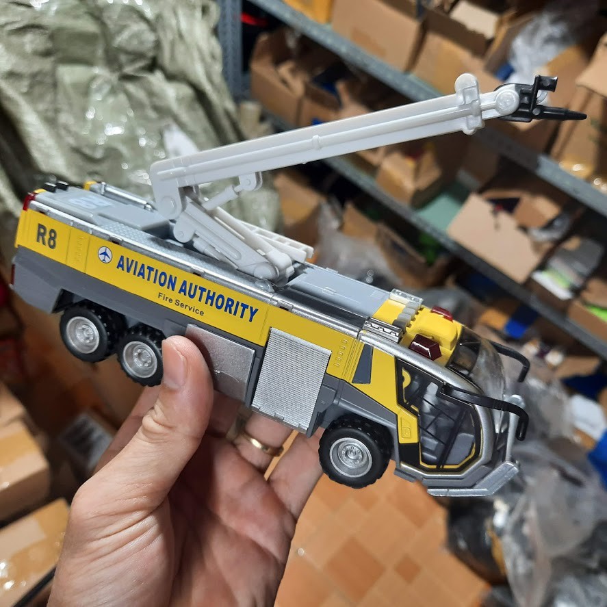 Xe ô tô đồ chơi mô hình xe cứu hỏa bằng sắt có âm thanh đèn nháy xe chạy cót