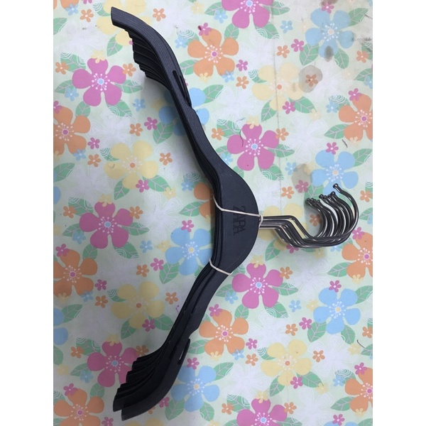 10 móc áo Zara trẻ em, đồ lót | BigBuy360 - bigbuy360.vn