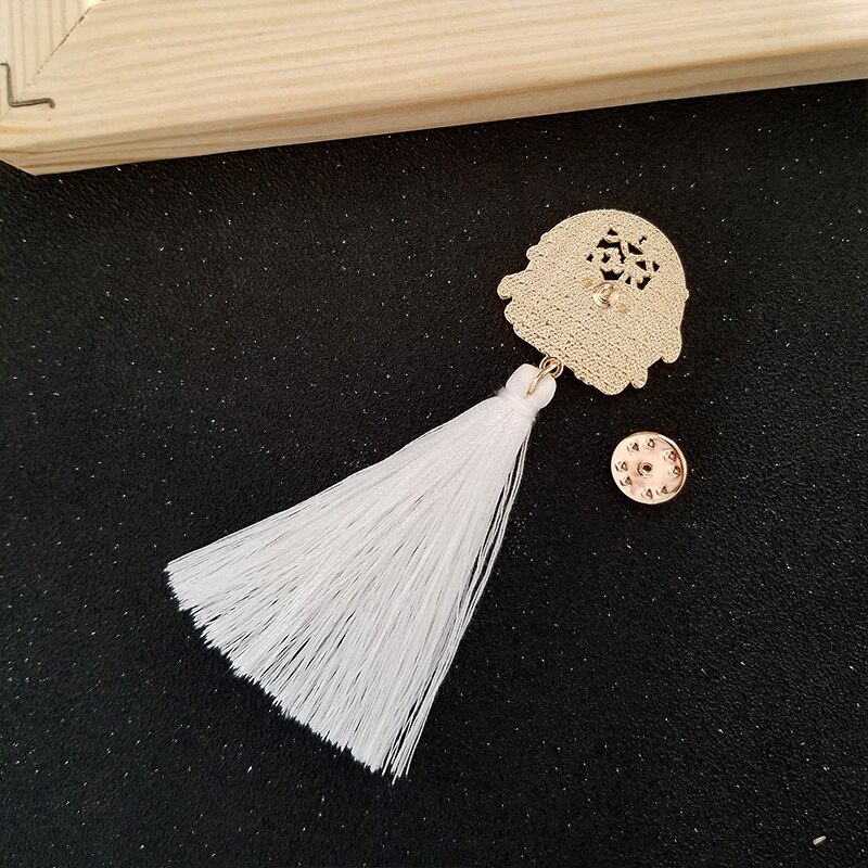 Ghim cài áo hình chú thỏ Ninja phối tua rua thời trang vintage độc đáo